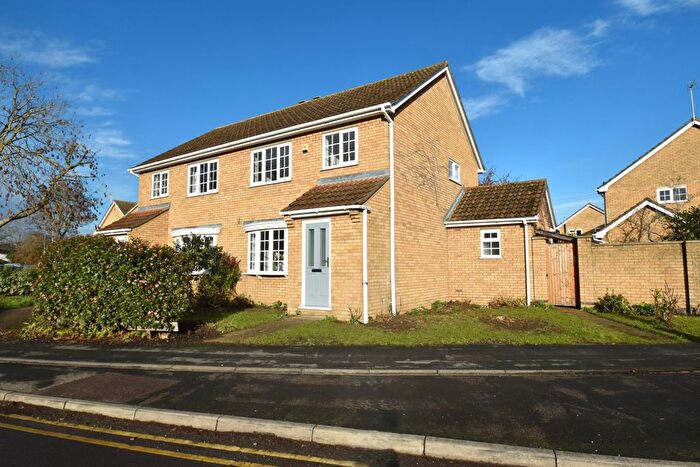 3 Bedroom Semi Detached House For Sale In The Quadrant, St. Ives, PE27