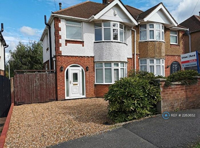 3 Bedroom Semi-Detached House To Rent In Somerset Avenue, Luton, LU2