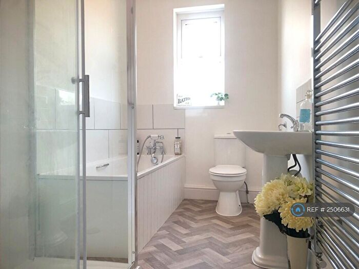 4 Bedroom Detached House To Rent In Love Lane, Gainsborough, DN21