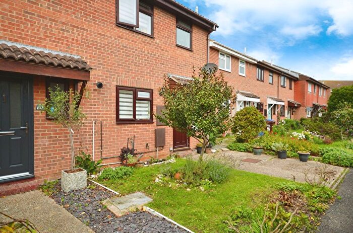 3 Bedroom Semi-Detached House For Sale In Johnson Way, Ford, Arundel, BN18