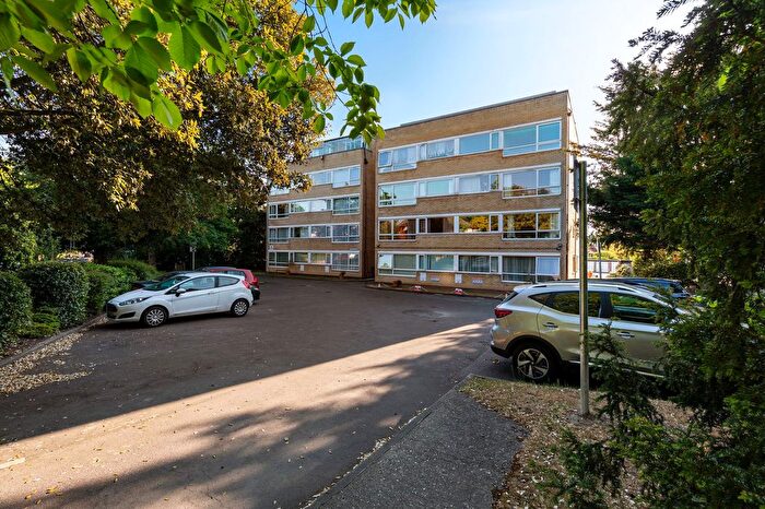 1 Bedroom Flat For Sale In Rectory Road, Beckenham, BR3