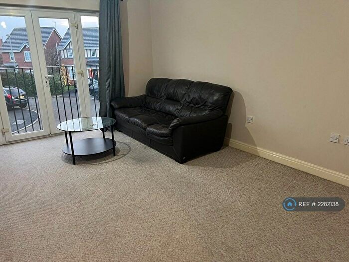2 Bedroom Flat To Rent In October Drive, Liverpool, L6