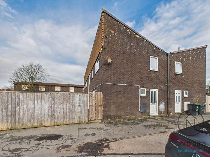 3 Bedroom Semi Detached House For Sale In Hedley Close, Newton Aycliffe, DL5