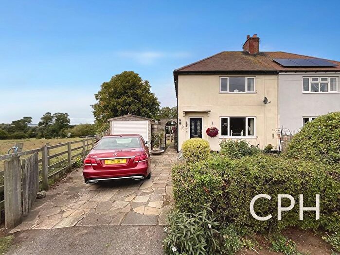 3 Bedroom Semi-Detached House For Sale In Church Walk, Staxton, YO12