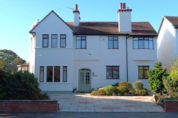 4 Bedroom Detached House To Rent In Golf Open - Belvedere Road, Ainsdale - Sleeps, PR8