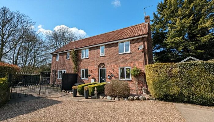 4 Bedroom Detached House For Sale In Bingham Court, Long Sutton, PE12