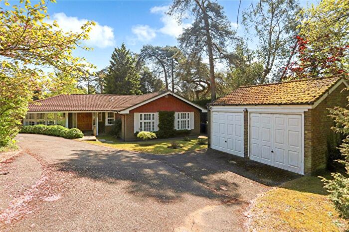 4 Bedroom Bungalow For Sale In Eldon Drive, Lower Bourne, Farnham, Surrey, GU10