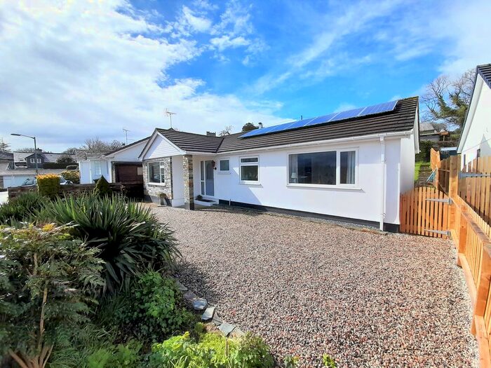3 Bedroom Detached Bungalow For Sale In Holmans Meadow, Lawhitton, Launceston, PL15