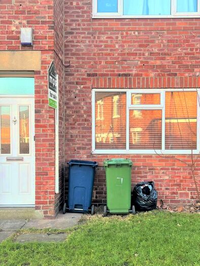 2 Bedroom Flat To Rent In Myrtle Avenue, Gateshead, NE11