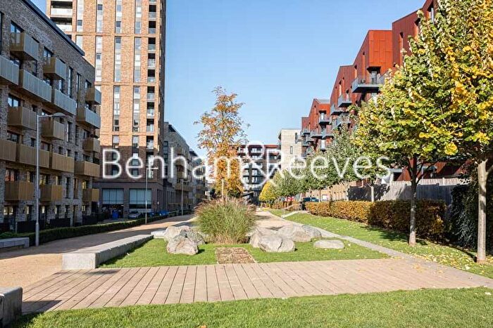 1 Bedroom Apartment To Rent In Marine Wharf, London, SE16
