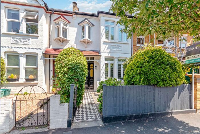 3 Bedroom Terraced House For Sale In Carlton Park Avenue, Raynes Park, SW20