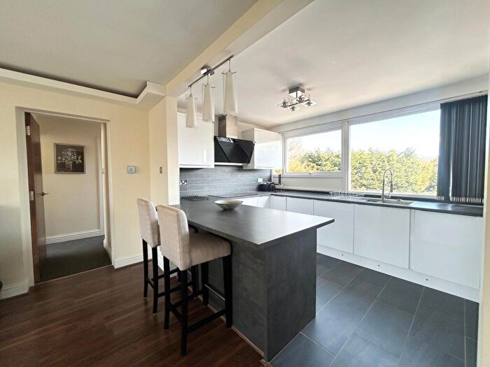 2 Bedroom Apartment To Rent In Eaton Court, Boxgrove Avenue, Guildford, GU1