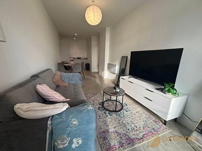 1 Bedroom Flat For Sale In Furness Quay, Northill Apartments, M50