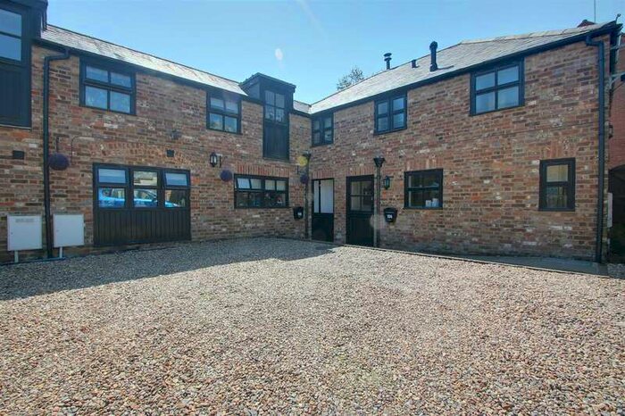 1 Bedroom Cottage To Rent In Henry Street, Tring, HP23