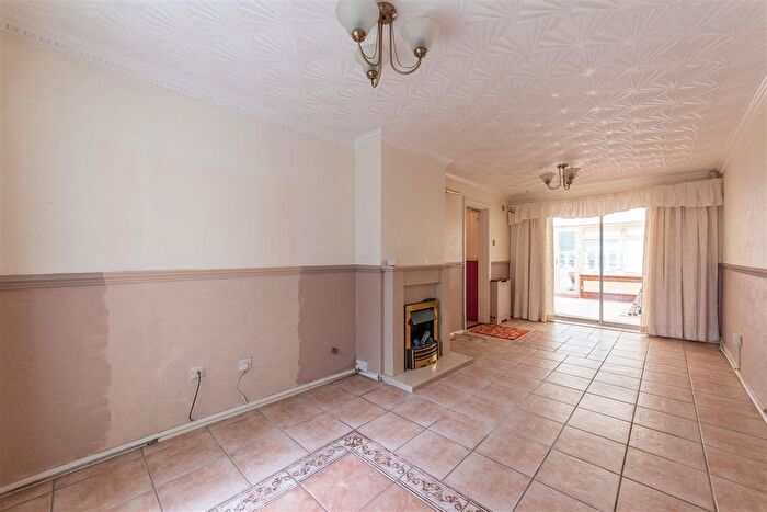 3 Bedroom Terraced House For Sale In Blenheim Road, St. Dials, Cwmbran, NP44