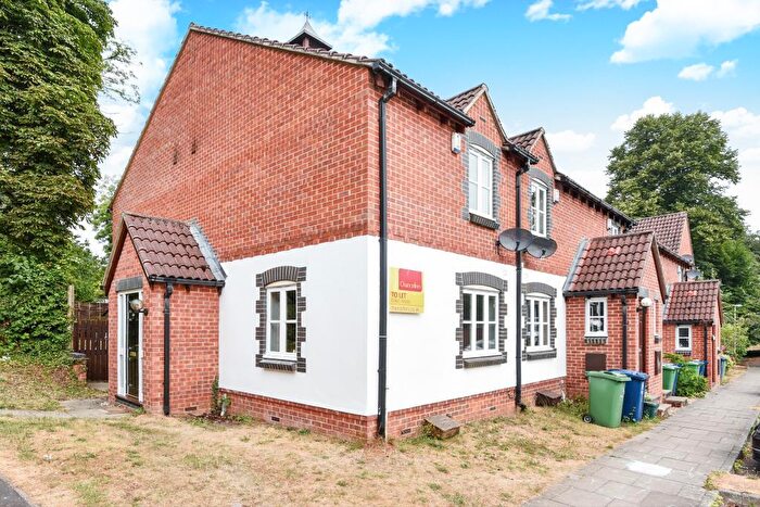 2 Bedroom End Of Terrace House To Rent In Headington, Green Ridges, OX3