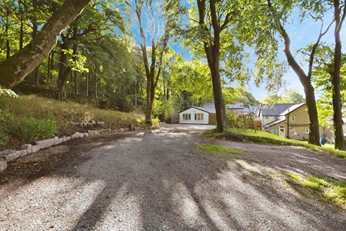 2 Bedroom Semi-Detached Bungalow For Sale In Manchester Road, Buxton, SK17