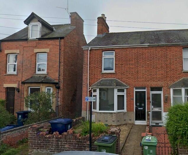 3 Bedroom Semi-Detached House To Rent In Cross Street, Oxford, OX4