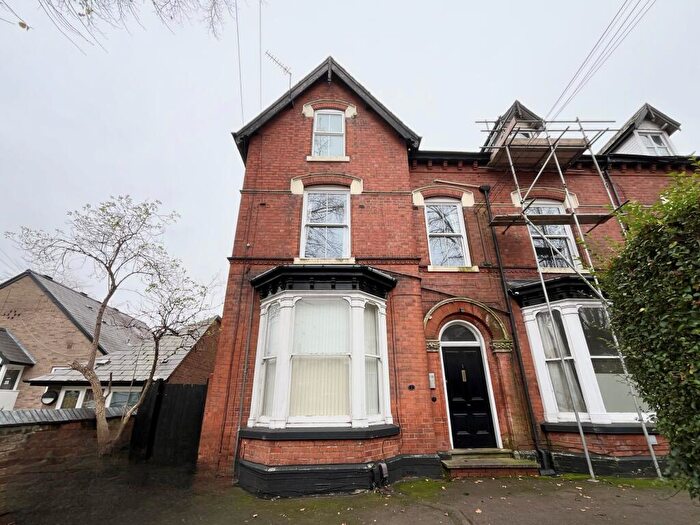 2 Bedroom Flat To Rent In Flat, Dudley Park Road, B27