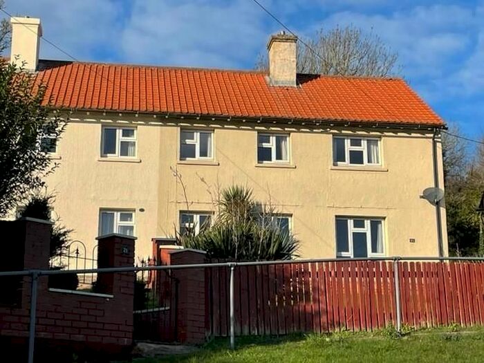 3 Bedroom Semi-Detached House To Rent In Chaucer Crescent, Dover CT16