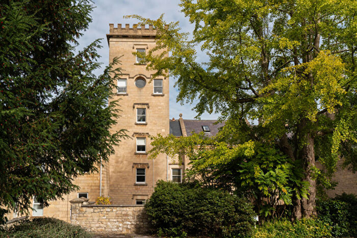2 Bedroom Flat For Sale In Ashford's Tower, Bath, Somerset, BA2