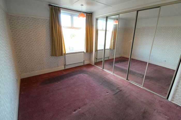 3 Bedroom Terraced House For Sale In Hill House Road, Downend, BS16
