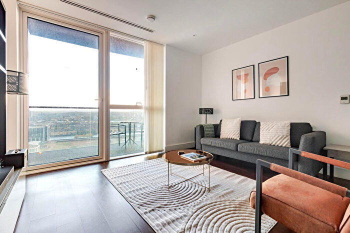 1 Bedroom Apartment To Rent In Maine Tower, Harbour Way, Tower Hamlets, London, E14