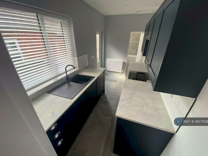 2 Bedroom Terraced House To Rent In Acton Street, Stoke-On-Trent, ST1