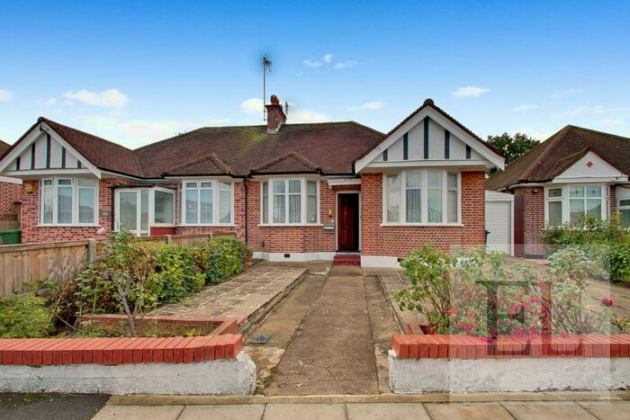 2 Bedroom Semi-Detached Bungalow To Rent In Fernbrook Drive, Harrow, Greater London, HA2