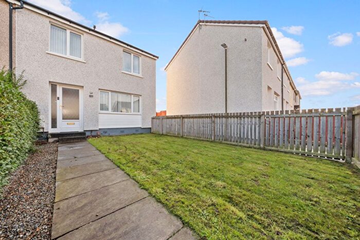 3 Bedroom End Of Terrace House For Sale In Balmoral Place, Stenhousemuir, FK5