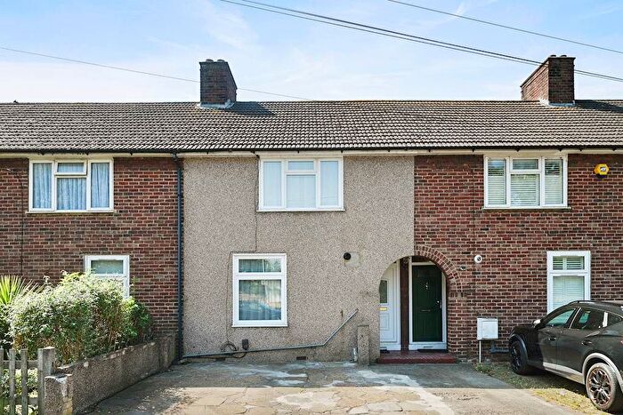 2 Bedroom Terraced House To Rent In Ivyhouse Road, Dagenham, RM9