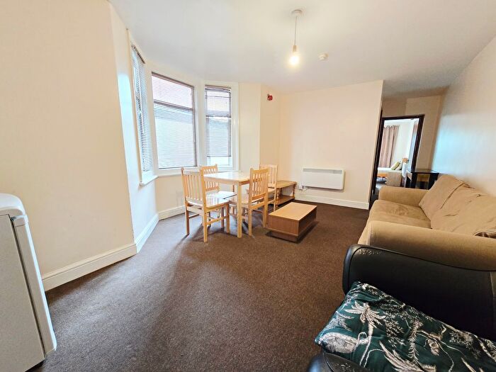 1 Bedroom Flat To Rent In Wightman Road, London, N4