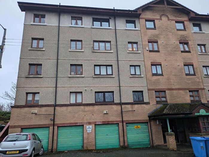 2 Bedroom Flat To Rent In Ashvale Crescent, Glasgow, Glasgow City, G21