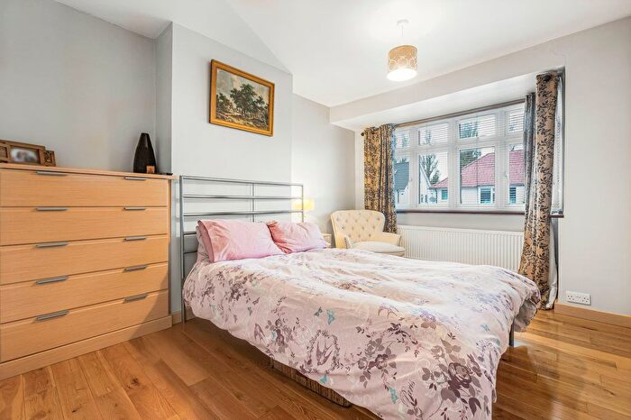 2 Bedroom Terraced House For Sale In Cranford Avenue, Staines-Upon-Thames, Surrey, TW19