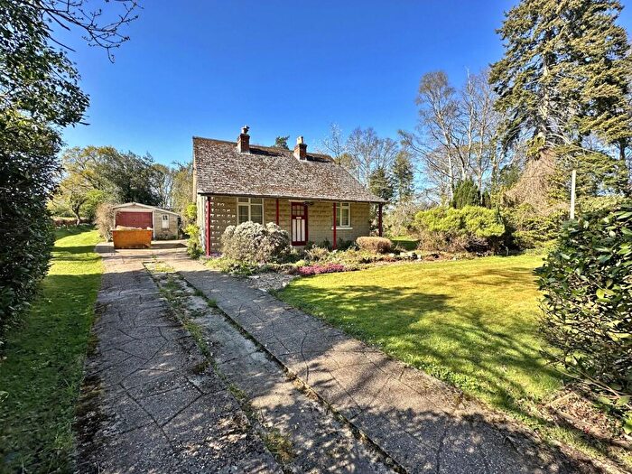 2 Bedroom Bungalow For Sale In Fletchwood Lane, Totton, Southampton, Hampshire, SO40