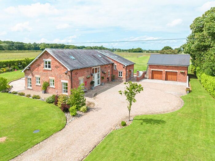 4 Bedroom Detached House For Sale In North Road, Bretherton, PR26