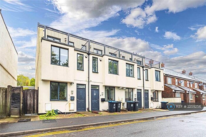 3 Bedroom Terraced House To Rent In Cotterells, Hemel Hempstead, HP1