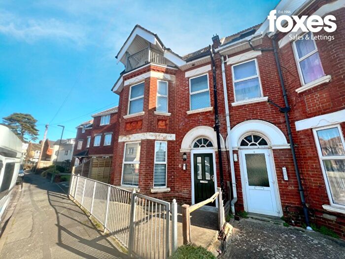 1 Bedroom Apartment To Rent In Adeline Road, Bournemouth, Dorset, BH5