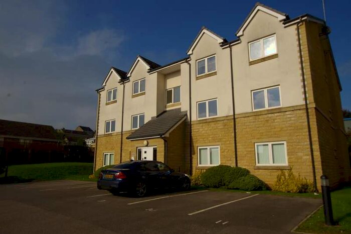1 Bedroom Flat To Rent In Sovereign Court, Eccleshill, BD2