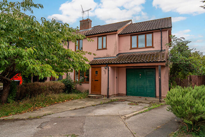 4 Bedroom Semi-Detached House For Sale In Tudor Court, Framlingham, IP13