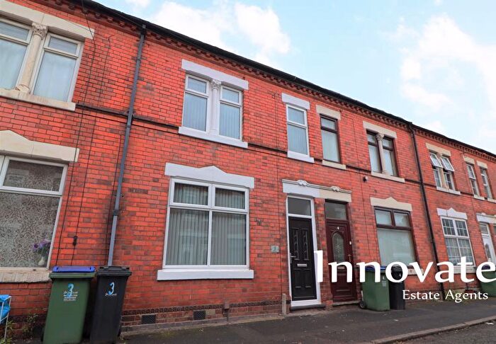 3 Bedroom Terraced House To Rent In Walford Street, Tividale, Oldbury, B69