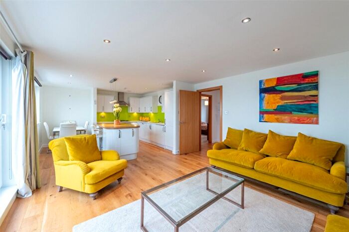 2 Bedroom Apartment For Sale In Flat, Heron Place, Granton, Edinburgh, EH5