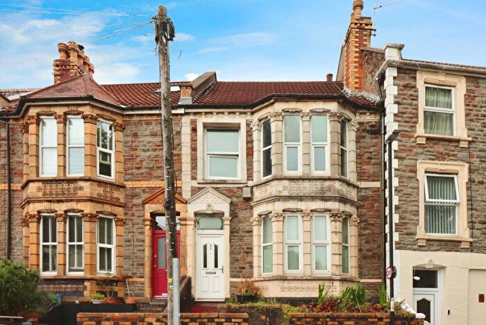 3 Bedroom Terraced House For Sale In Bannerman Road, Bristol, Avon, BS5