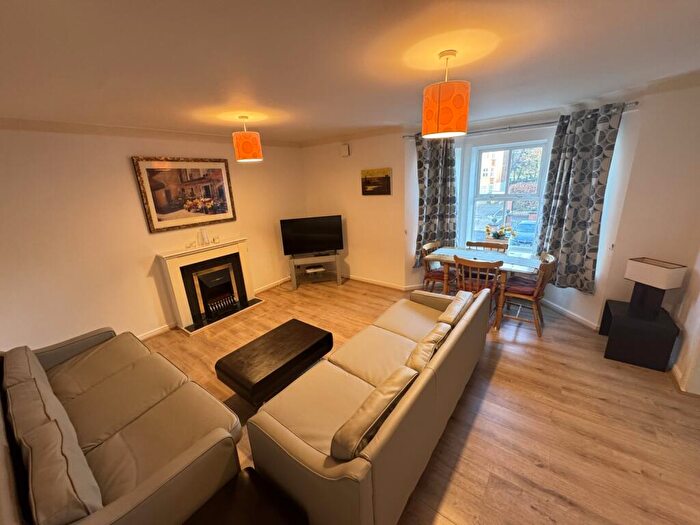 2 Bedroom Apartment To Rent In Sovereign Court, Jesmond, NE2
