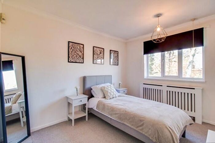 2 Bedroom Semi-Detached House For Sale In Kettlethorpe Road, Wakefield, WF2