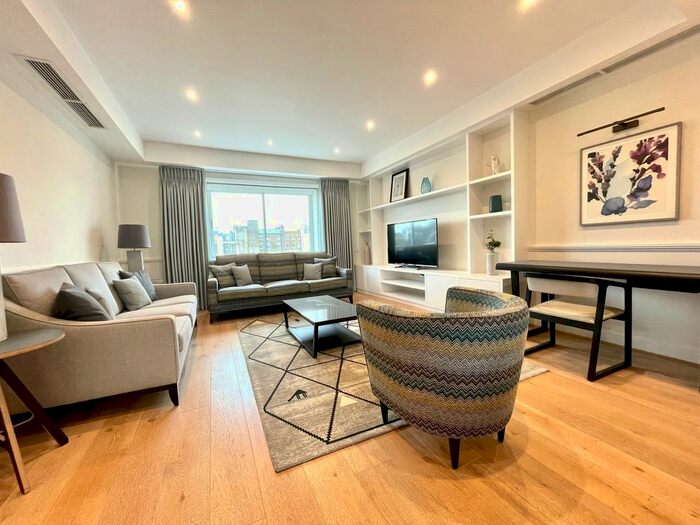 3 Bedroom Flat To Rent In Chesham Place, Knightsbridge, London, SW1X