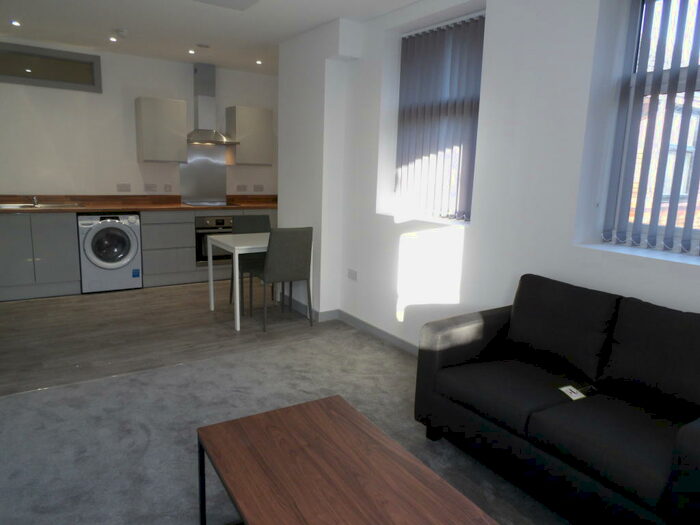 2 Bedroom Apartment To Rent In Chaucer Walk, BB1