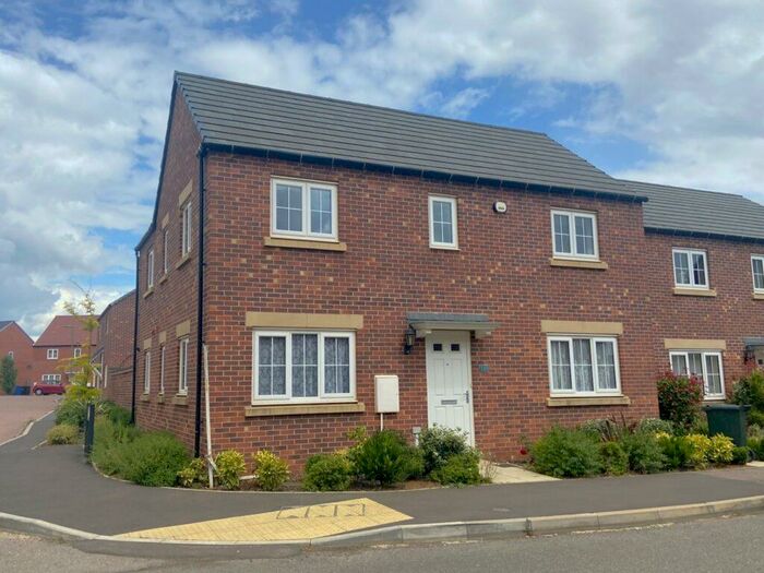 4 Bedroom Detached House To Rent In Longford Park Road, Bodicote, Oxon, OX15