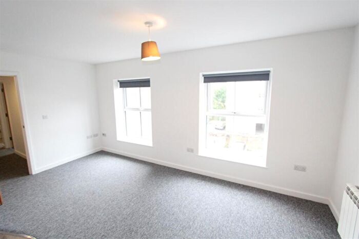 2 Bedroom Flat To Rent In Norwich Avenue West, Bournemouth, BH2