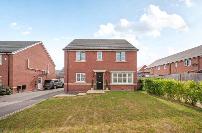 4 Bedroom Detached House For Sale In Court Farm Close, Tewkesbury, GL20